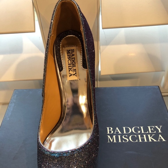 Like New Badgley Mischka Humble IV Peep Toe Sz 6.5 - Picture 7 of 16